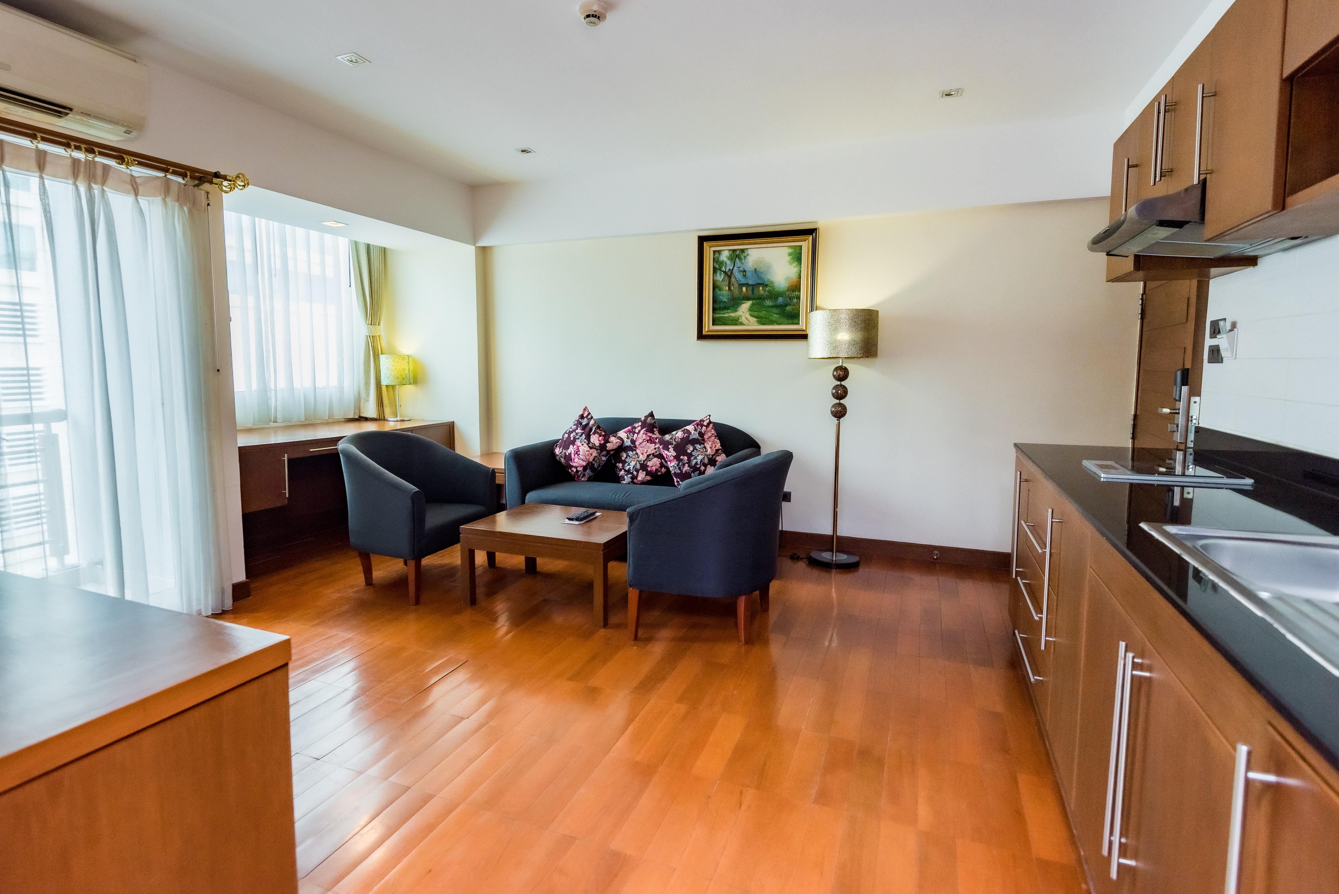 Bally Suite Sukhumvit Bangkok Ngoại thất bức ảnh
