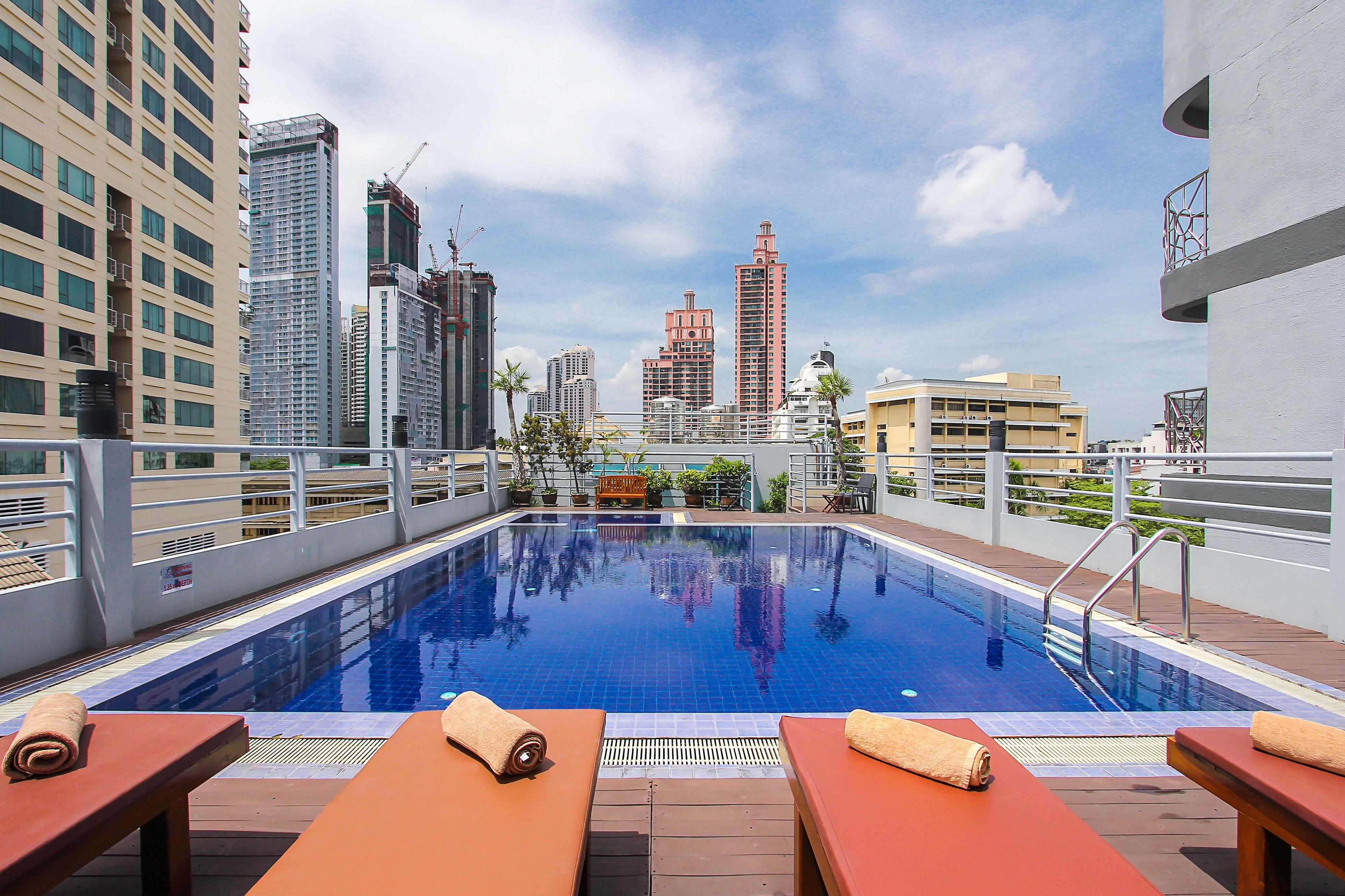 Bally Suite Sukhumvit Bangkok Ngoại thất bức ảnh