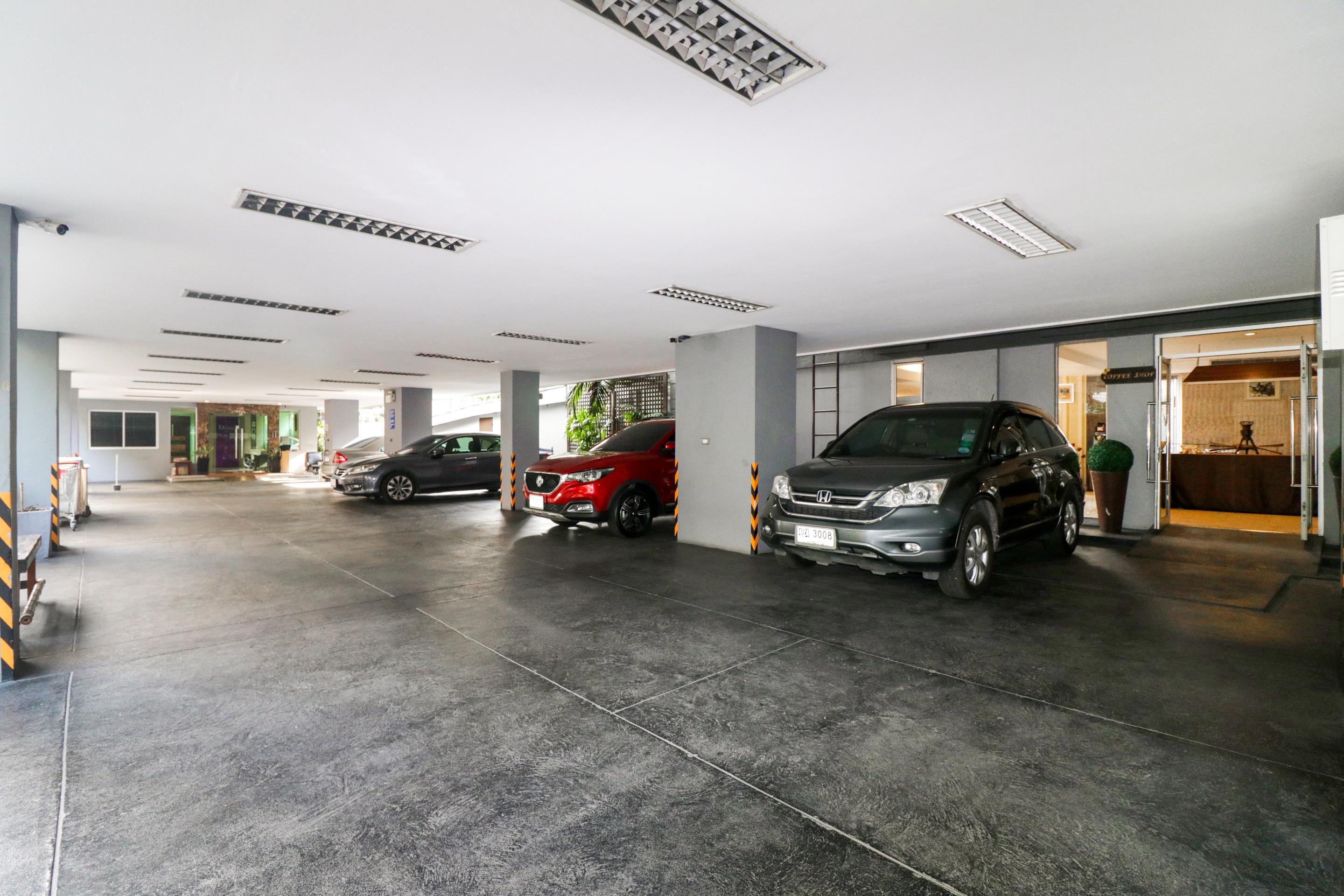 Bally Suite Sukhumvit Bangkok Ngoại thất bức ảnh