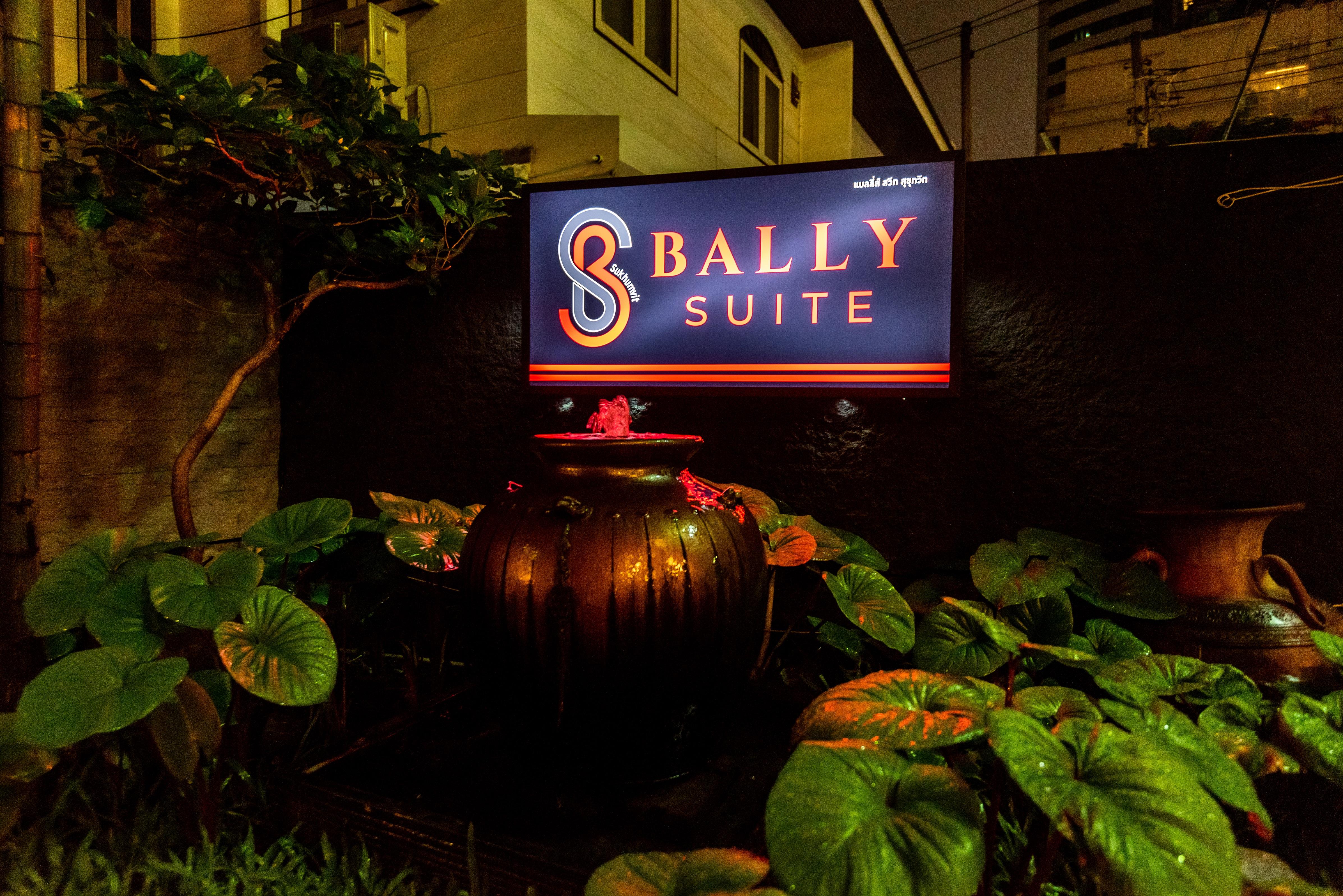 Bally Suite Sukhumvit Bangkok Ngoại thất bức ảnh