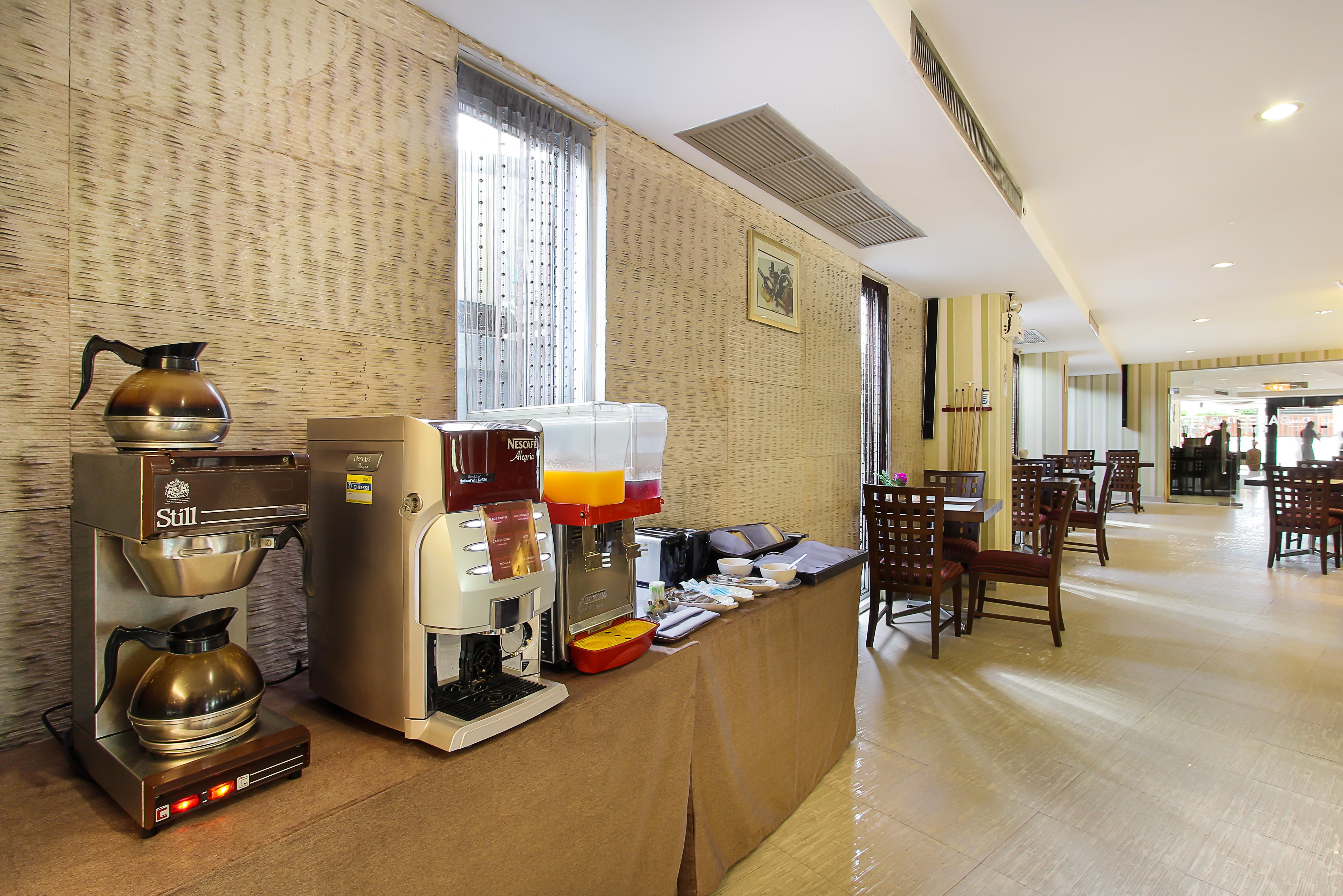 Bally Suite Sukhumvit Bangkok Ngoại thất bức ảnh