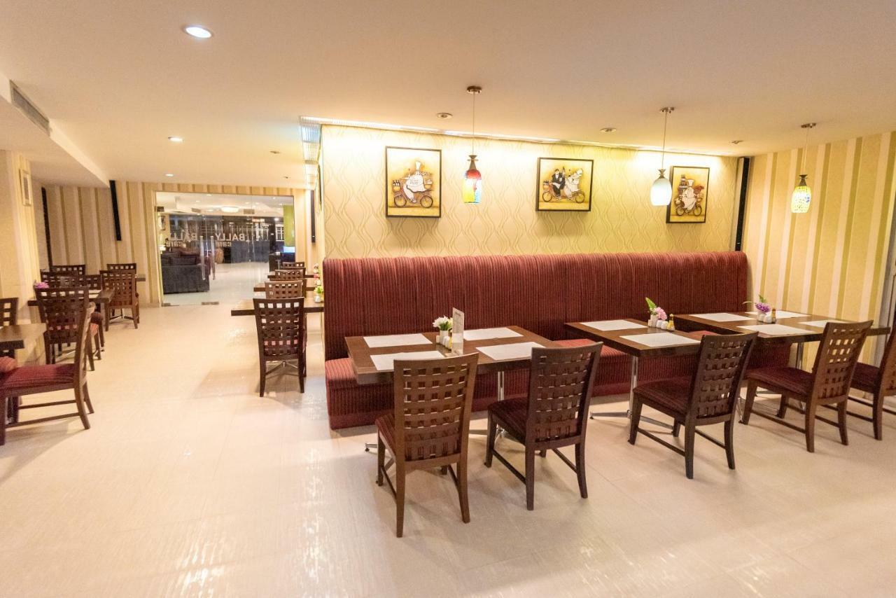 Bally Suite Sukhumvit Bangkok Ngoại thất bức ảnh