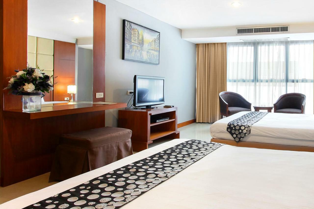 Bally Suite Sukhumvit Bangkok Ngoại thất bức ảnh
